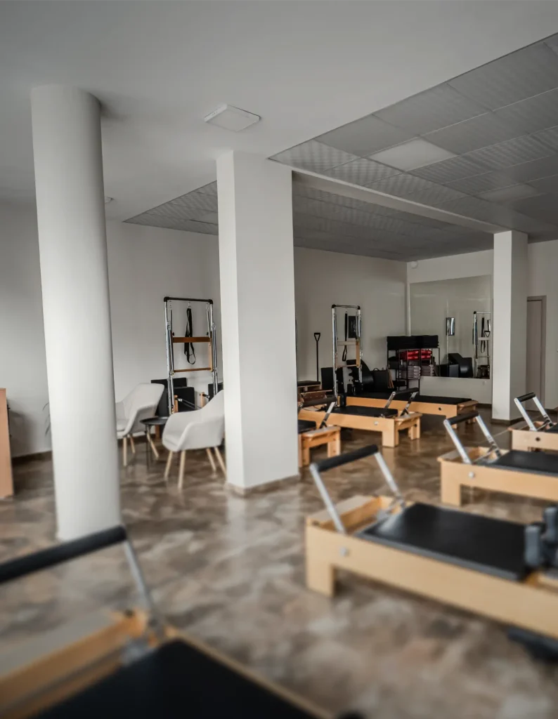 Зала Реформър - Yogalates Atelier